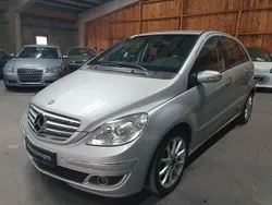 Silber Gebraucht 2007 Mercedes B200 Van / Kleinbus | 4.490 € (Fairer Preis)
