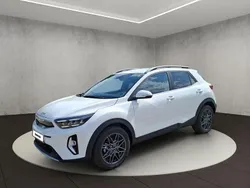 Schneeweiss Neu 2025 Kia Stonic 4 SUV | 27.960 € (Etwas zu teuer)