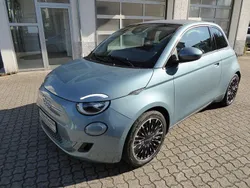 Blau Gebraucht 2021 Fiat 500e Icon Cabrio | 15.990 € (Guter Preis)
