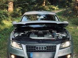 Grau Gebraucht 2009 Audi A5 Sportback S-Line Kleinwagen | 8.100 €