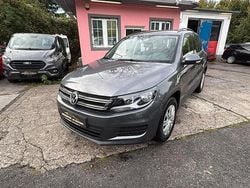 Grau Gebraucht 2015 VW Tiguan Trendline SUV | 9.900 € (Guter Preis)