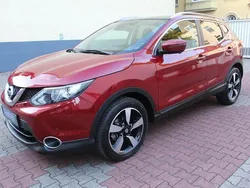 Rot Gebraucht 2017 Nissan Qashqai 360º SUV | 13.990 € (Guter Preis)