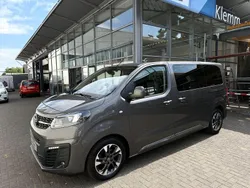 Grau Gebraucht 2021 Opel Zafira Life Elegance Van | 40.950 € (Fairer Preis)