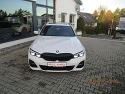 Alpinweiss iii Gebraucht 2020 BMW 330 M Sport Kombi | 26.700 € (Superpreis)