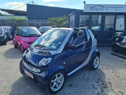 Blau Gebraucht 2000 Smart ForTwo Cabrio Cabrio | 2.950 € (Teuer)