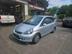 Silber Gebraucht 2002 Honda Jazz ES Kleinwagen | 3.499 € (Etwas zu teuer)