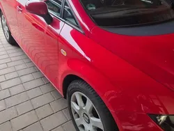 Rot Gebraucht 2005 Seat Leon Reference Limousine | 1.500 € (Superpreis)