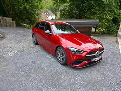 Rot Gebraucht 2022 Mercedes C300 AMG Kombi | 39.999 € (Etwas zu teuer)
