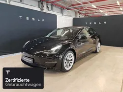 Solid black Gebraucht 2021 Tesla Model 3 Long Range AWD Limousine | 29.400 € (Fairer Preis)