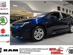 Blau Gebraucht 2023 Suzuki Swace Kombi | 29.990 € (Teuer)
