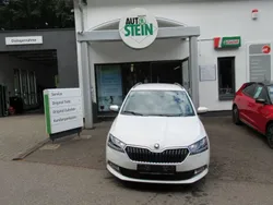 Weiß Gebraucht 2022 Skoda Fabia Best of Kombi | 11.900 € (Etwas zu teuer)