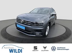 Grau Gebraucht 2019 VW Tiguan Allspace Highline SUV | 31.890 € (Etwas zu teuer)