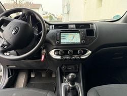 Silber Gebraucht 2013 Kia Rio Spirit Kleinwagen | 4.300 € (Fairer Preis)