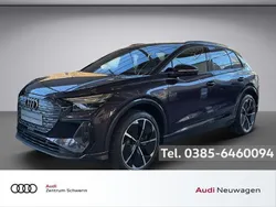 Violett metallic Neu 2024 Audi Q4 e-tron Ambiente SUV | 82.500 €