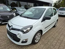 Gletscherweiss Gebraucht 2014 Renault Twingo Expression Kleinwagen | 7.290 € (Teuer)