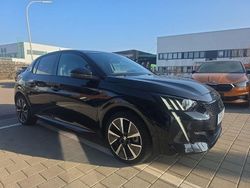 Schwarz Gebraucht 2021 Peugeot 208 GT Kleinwagen | 16.990 € (Fairer Preis)