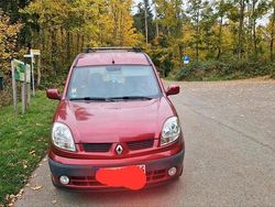 Rot Gebraucht 2004 Renault Kangoo Van / Kleinbus | 3.400 € (Etwas zu teuer)