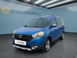Blau Gebraucht 2021 Dacia Dokker Van / Kleinbus | 18.599 € (Teuer)