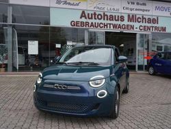 Grün Gebraucht 2021 Fiat 500e Icon Limousine | 16.990 € (Fairer Preis)
