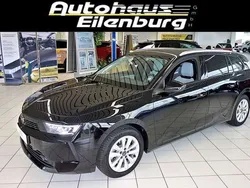 Schwarz Gebraucht 2023 Opel Astra Kombi | 23.690 € (Fairer Preis)