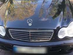 Schwarz Gebraucht 2006 Mercedes C220 Kombi | 1.450 €