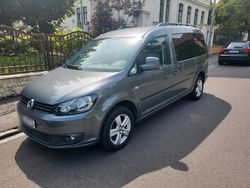 Grau Gebraucht 2011 VW Caddy Maxi Van / Kleinbus | 12.500 € (Teuer)