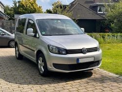Silber Gebraucht 2014 VW Caddy Trendline Van / Kleinbus | 7.900 € (Fairer Preis)
