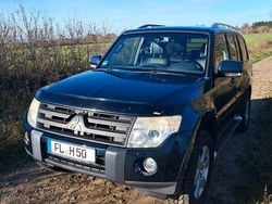 Grün Gebraucht 2007 Mitsubishi Pajero Intense SUV | 7.499 € (Teuer)
