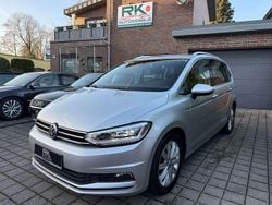 Grau Gebraucht 2018 VW Touran Highline Van / Kleinbus | 12.500 € (Guter Preis)