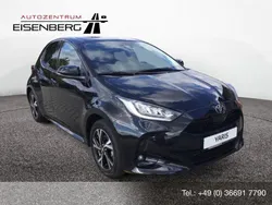 Schwarz Neu 2025 Toyota Yaris Hybrid Team Limousine | 22.630 € (Guter Preis)