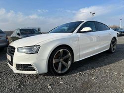 Weiß Gebraucht 2016 Audi A5 Sportback S-Line Kleinwagen | 14.850 € (Fairer Preis)