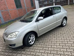 Silber Gebraucht 2006 Toyota Corolla Sol Limousine | 850 € (Superpreis)