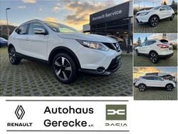 Weiß Gebraucht 2017 Nissan Qashqai N-Connecta SUV | 13.490 € (Fairer Preis)