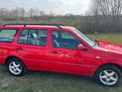 Rot Gebraucht 1997 VW Golf III Trendline Limousine | 980 €