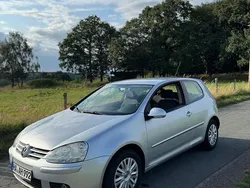 Silber Gebraucht 2006 VW Golf V Kleinwagen | 1.800 € (Fairer Preis)