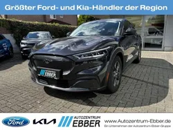 Dark matter/starlight gray Gebraucht 2024 Ford Mustang Mach-E Extended Range SUV | 37.879 € (Superpreis)