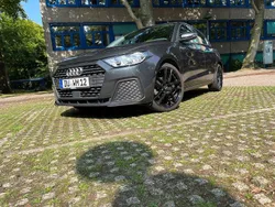 Grau Gebraucht 2019 Audi A1 Sportback Kleinwagen | 15.990 € (Fairer Preis)
