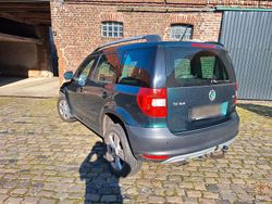 Grün Gebraucht 2010 Skoda Yeti SUV | 6.000 € (Fairer Preis)