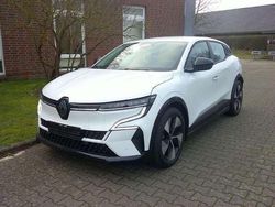 Weiß Gebraucht 2022 Renault Mégane | 46.020 €