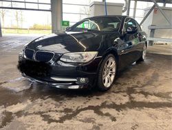 Schwarz Gebraucht 2010 BMW 320 Cabriolet Cabrio | 10.800 € (Guter Preis)