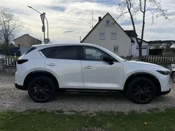Weiß Gebraucht 2024 Mazda CX-5 Homura-Line SUV | 37.000 € (Superpreis)