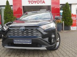 Tiefschwarz metallic Gebraucht 2019 Toyota RAV4 Hybrid Lounge SUV | 34.997 € (Teuer)