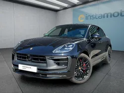 Schwarz Gebraucht 2023 Porsche Macan GTS SUV | 101.949 € (Fairer Preis)