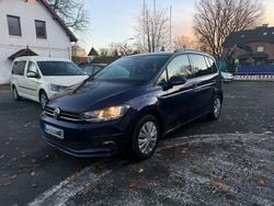 Blau Gebraucht 2018 VW Touran Van / Kleinbus | 7.690 € (Superpreis)