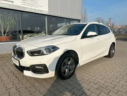 Weiß Gebraucht 2023 BMW 118 Advantage Kleinwagen | 23.690 € (Fairer Preis)