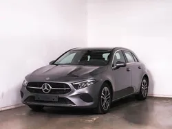 Grau Gebraucht 2024 Mercedes A180 Limousine | 29.999 € (Fairer Preis)