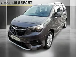 Grau Gebraucht 2020 Opel Combo Innovation Van / Kleinbus | 18.990 € (Teuer)