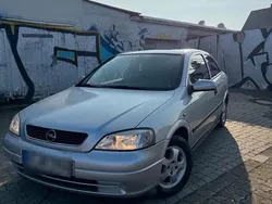 Silber Gebraucht 2001 Opel Astra Limousine | 2.150 € (Fairer Preis)