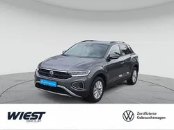 Indiumgrau metallic Gebraucht 2024 VW T-Roc Life SUV | 21.480 € (Guter Preis)