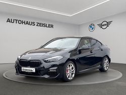 Saphirschwarz Gebraucht 2024 BMW 220 Comfort Edition Coupé | 36.960 € (Fairer Preis)